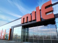 Строительный гипермаркет "MILE". Пересечение МКАД и Долгиновского тракта. Октябрь 2013г.