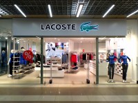 ТЦ "Замок", вывеска для магазина "Lacoste", 2013г.