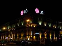Накрышная установка "LG", пр.Независимости, 2015г.  Совместная работа с компанией "Колор ЭКСПРЕСС"